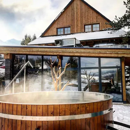 Drevenica Desina Lodge *