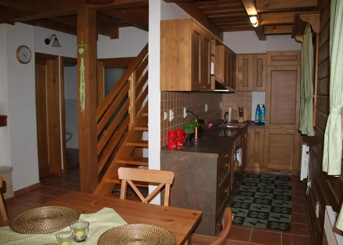 Drevenica Desina * Tierchowa